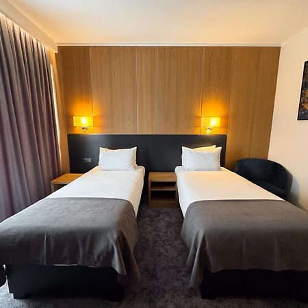 Gazda Hotel&Restaurant - Self Chek-In Jesenice  ภายนอก รูปภาพ
