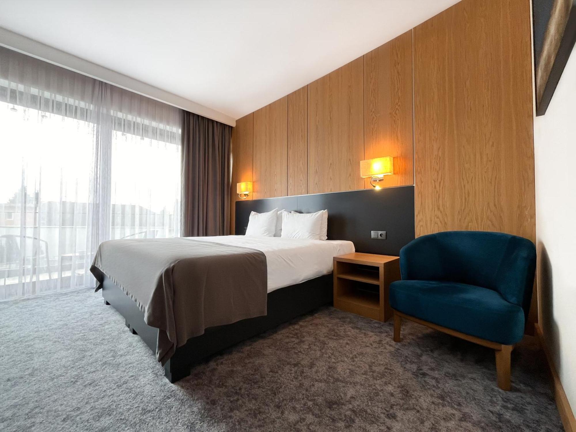 Gazda Hotel&Restaurant - Self Chek-In Jesenice  ภายนอก รูปภาพ
