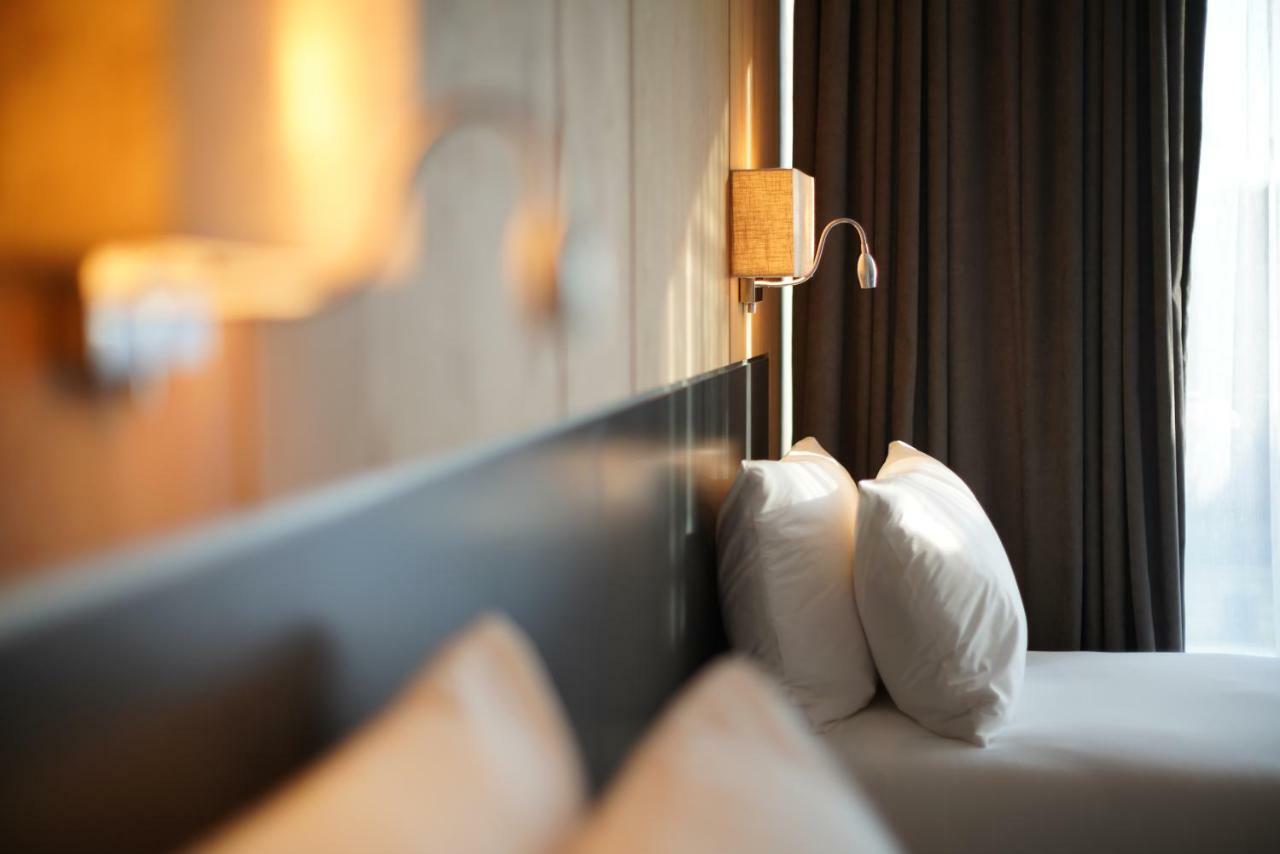 Gazda Hotel&Restaurant - Self Chek-In Jesenice  ภายนอก รูปภาพ