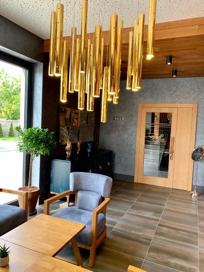 Gazda Hotel&Restaurant - Self Chek-In Jesenice  ภายนอก รูปภาพ
